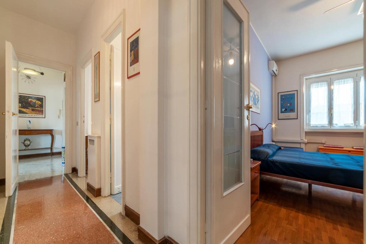 Roomy And Bright Apartment With Terrace Rome Buitenkant foto