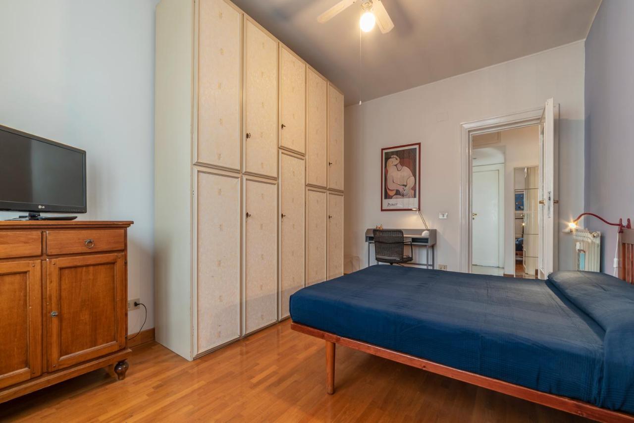 Roomy And Bright Apartment With Terrace Rome Buitenkant foto