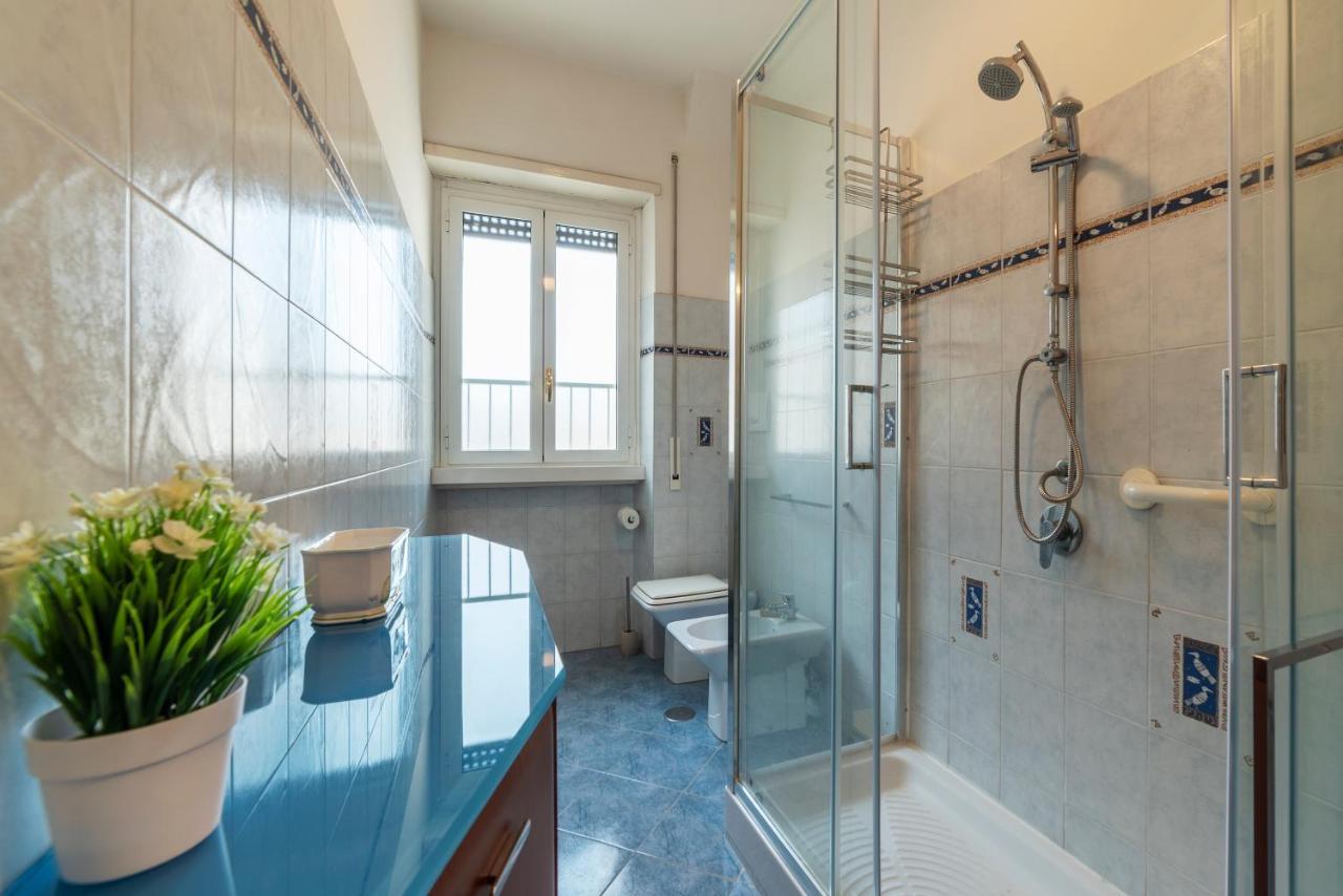 Roomy And Bright Apartment With Terrace Rome Buitenkant foto